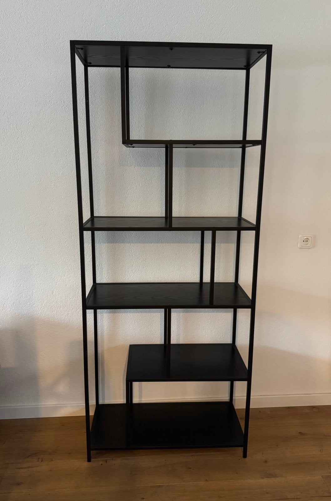 Open kast zwart, Ophalen, Zo goed als nieuw