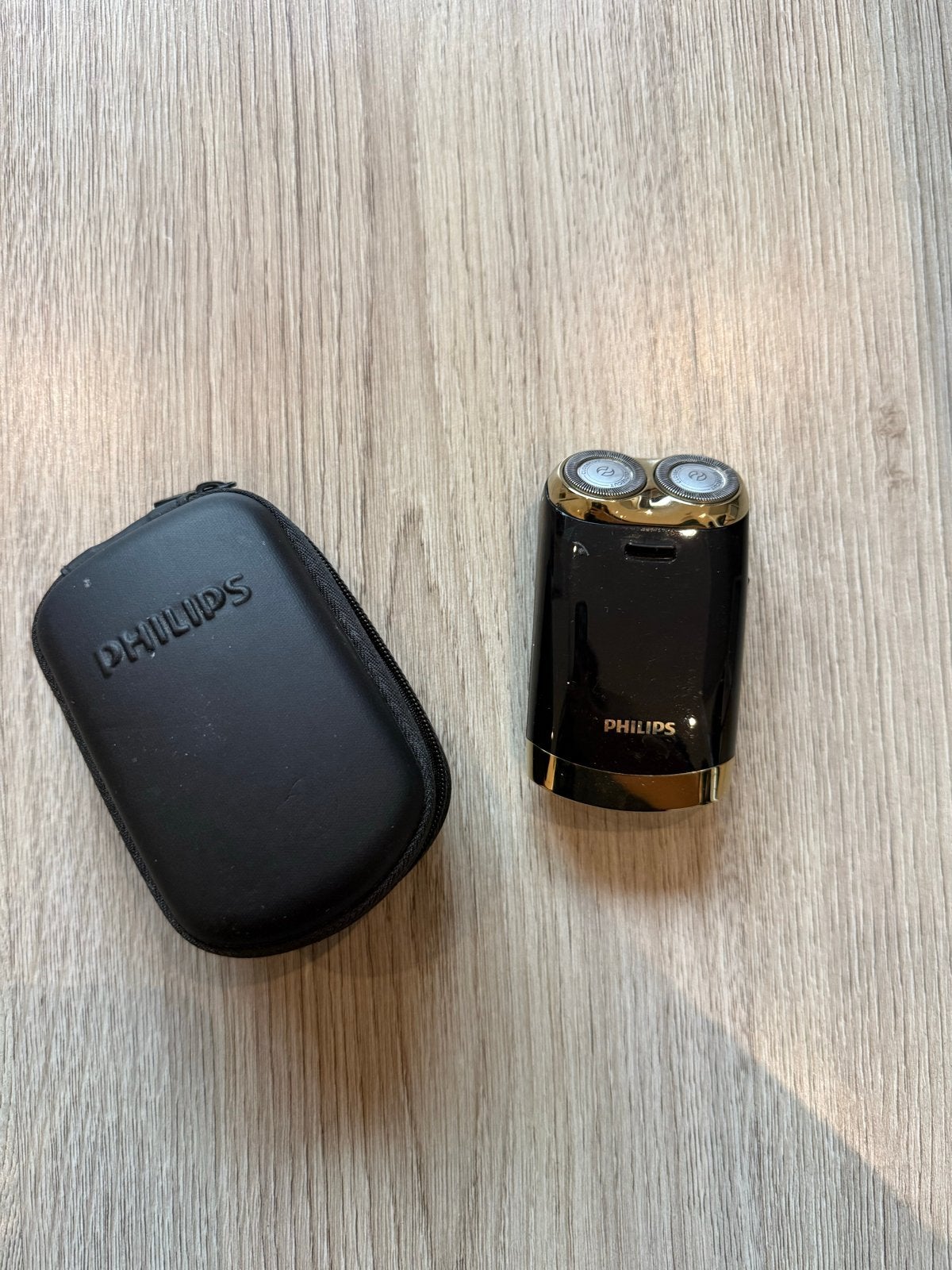 Philips scheerapparaat - Compact en draagbaar, Ophalen of Verzenden, Zo goed als nieuw, Scheren en Epileren