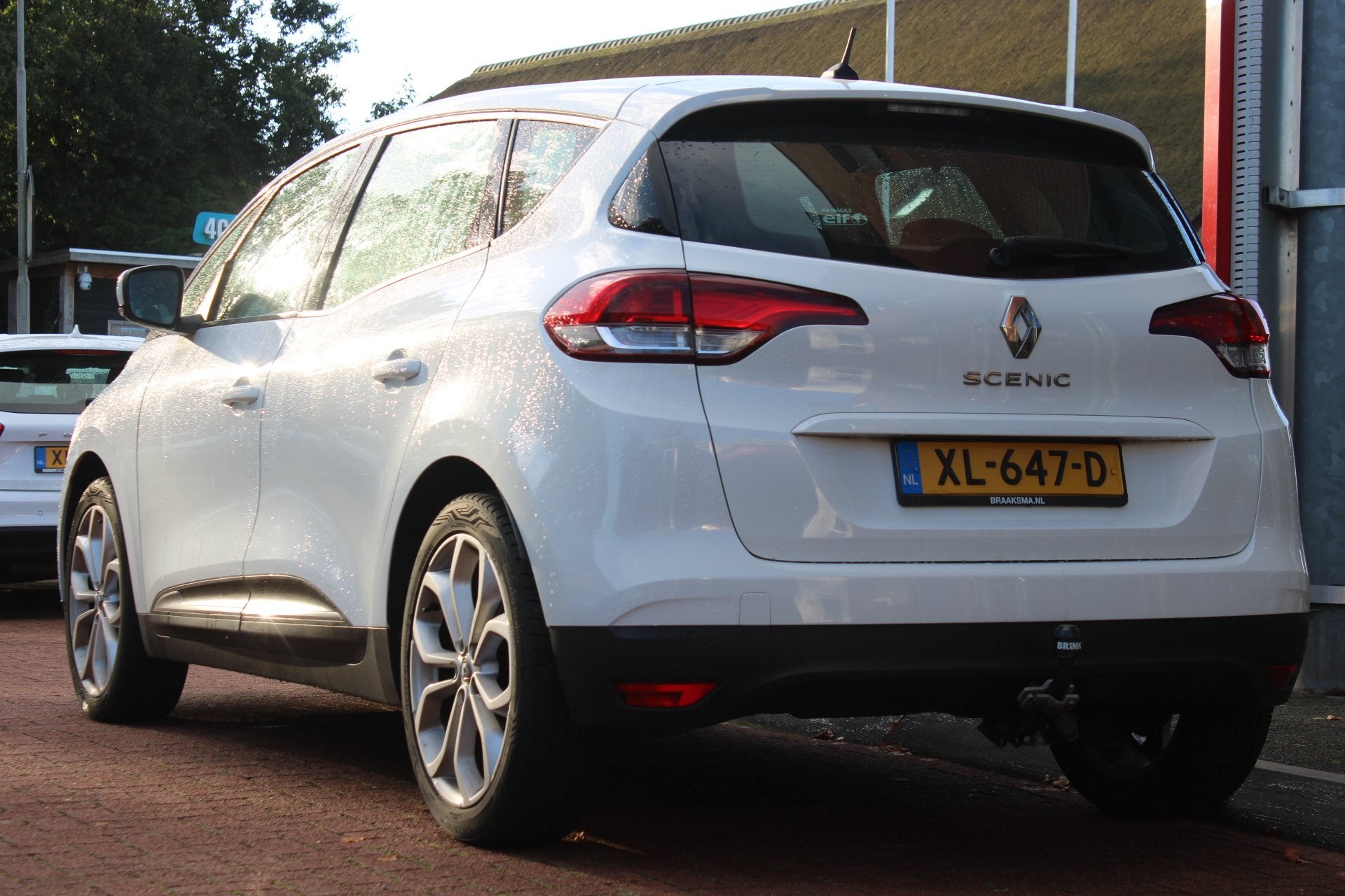 Renault Scenic 1.2 TCE *Zen* | Trekhaak | Carplay | Navigati, Auto's, Dealer onderhouden, Stof, Gebruikt, 4 cilinders