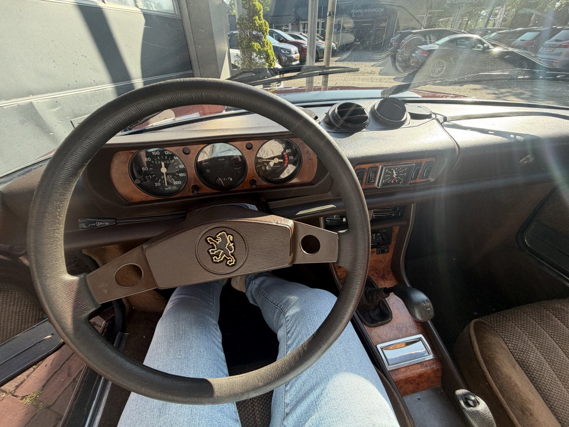 Peugeot 504 2.0 Coupé Injection 2.0 Inj. Bj. 1980 – Uniek, foto 7