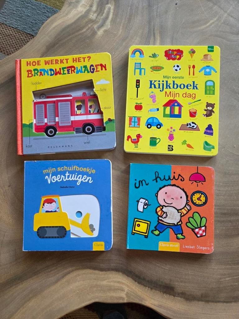 Set van 4 babyboekjes: Kijkboek, Voertuigen, Brandweerwagen, Boeken, Kinderboeken | Baby's en Peuters, Ophalen, Zo goed als nieuw