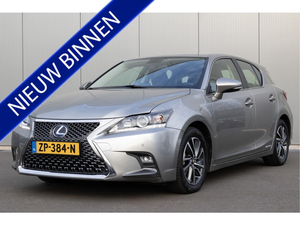 Lexus CT 200h Business Line | DEALER ONDERHOUDEN | CRUISE |, Auto's, Lexus, Gebruikt, 4 cilinders, Lichtsensor, Alcantara