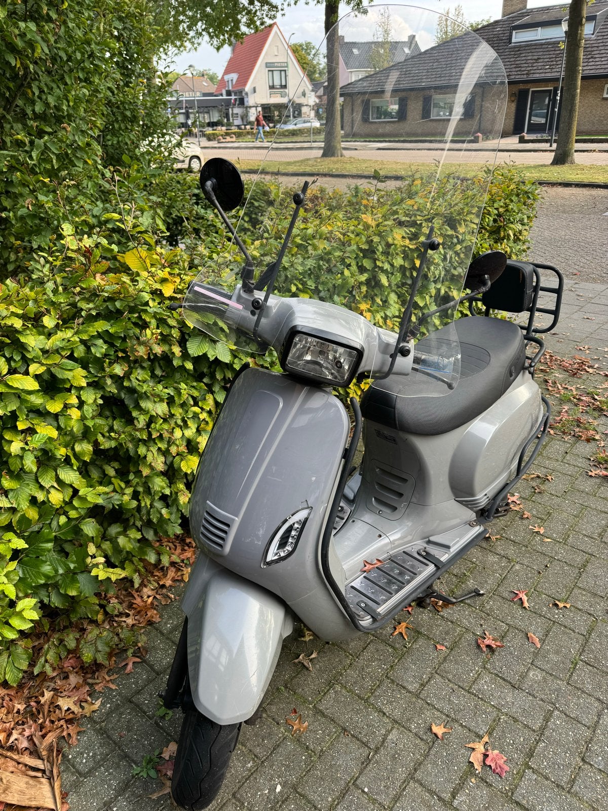 Grijze La Souris, Sourini S scooter, Fietsen en Brommers, Ophalen, Gebruikt, Maximaal 45 km/u, Benzine