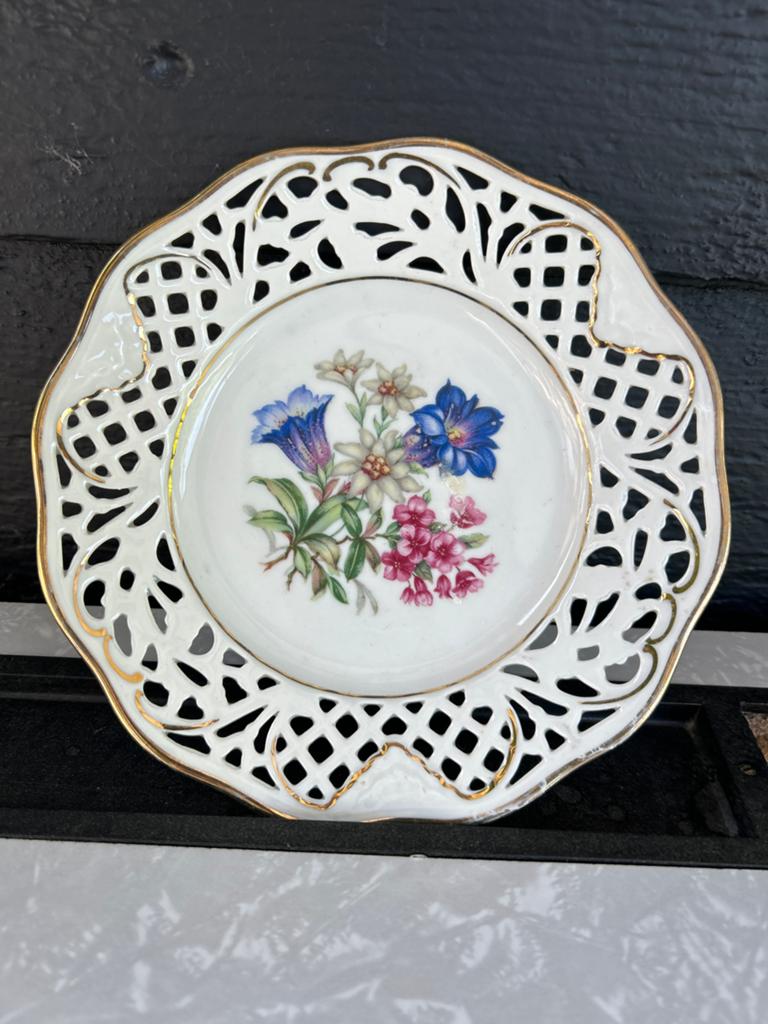 Oud Bavaria Schumann Arzberg bordje met bloemmotief, Antiek en Kunst, Ophalen of Verzenden