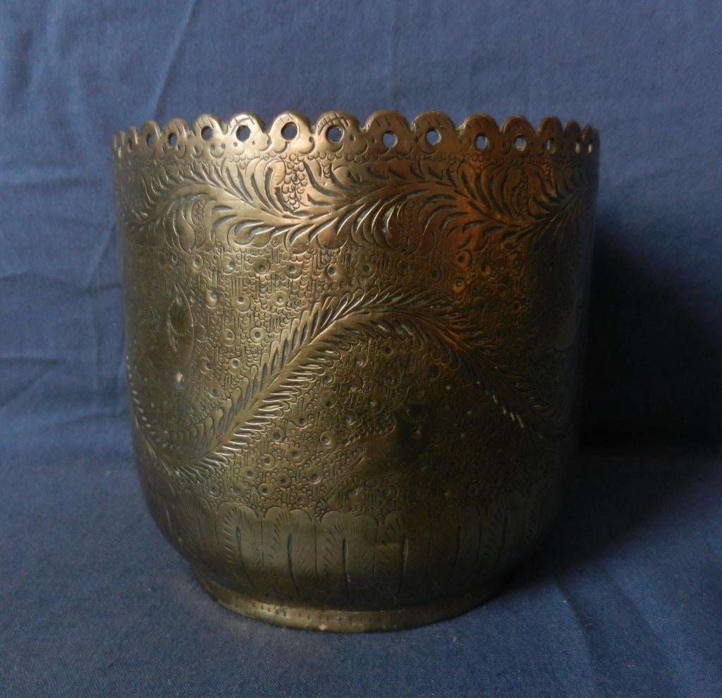 Gegraveerd koperen bloempot met vogels India ca. 1900 h. 12, Ophalen of Verzenden