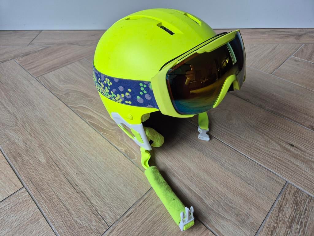 Kinder skihelm (maat S, 53-56 cm), Gebruikt, 100 tot 140 cm, Overige typen, Skiën