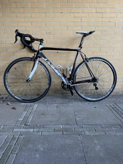Univega racefiets carbon ca. 7,5 kg, Fietsen en Brommers, Fietsen | Racefietsen, 28 inch, Gebruikt, Carbon, 57 tot 61 cm