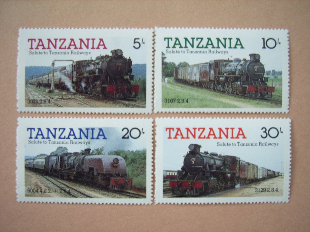BL   Tanzania 268-271 Locomotieven Pf, Ophalen of Verzenden, Postfris, Treinen