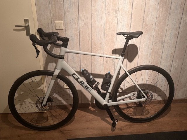 Cube Attain SLX maat 60 Cotton ‘n’ Grey, Heren, Aluminium, 57 tot 61 cm, Meer dan 20 versnellingen