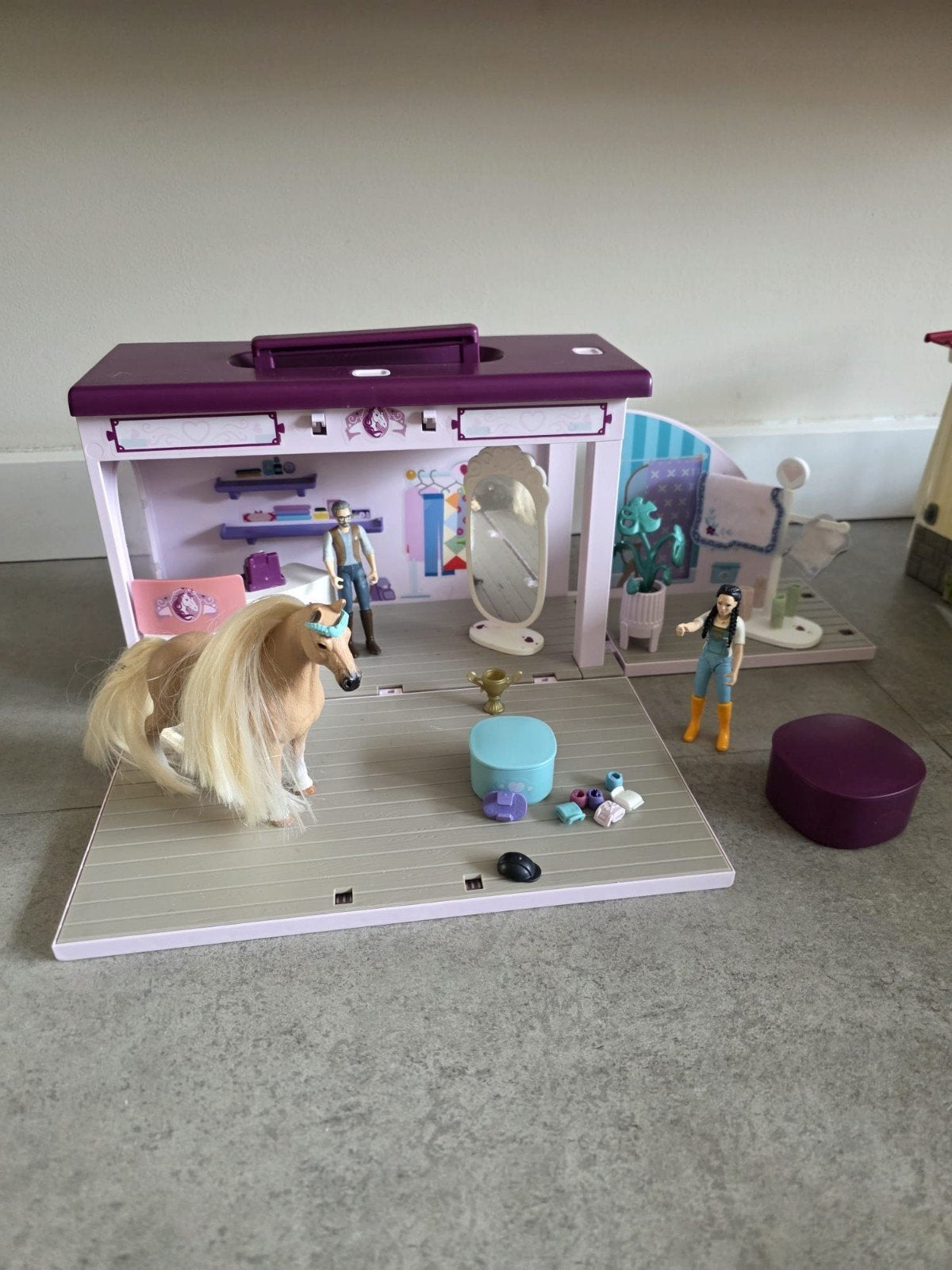 schleich koffer/boutique horse club, Ophalen of Verzenden, Zo goed als nieuw