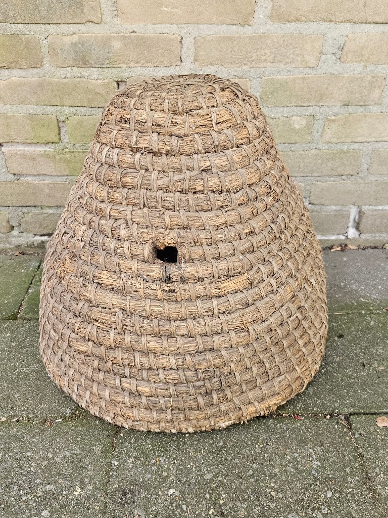Antieke bijenkorf van stro, Ophalen of Verzenden
