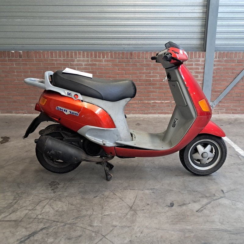 Niet lopende piaggio skipper gezocht!, Fietsen en Brommers, Ophalen, Gebruikt, Overige modellen, 125 cc