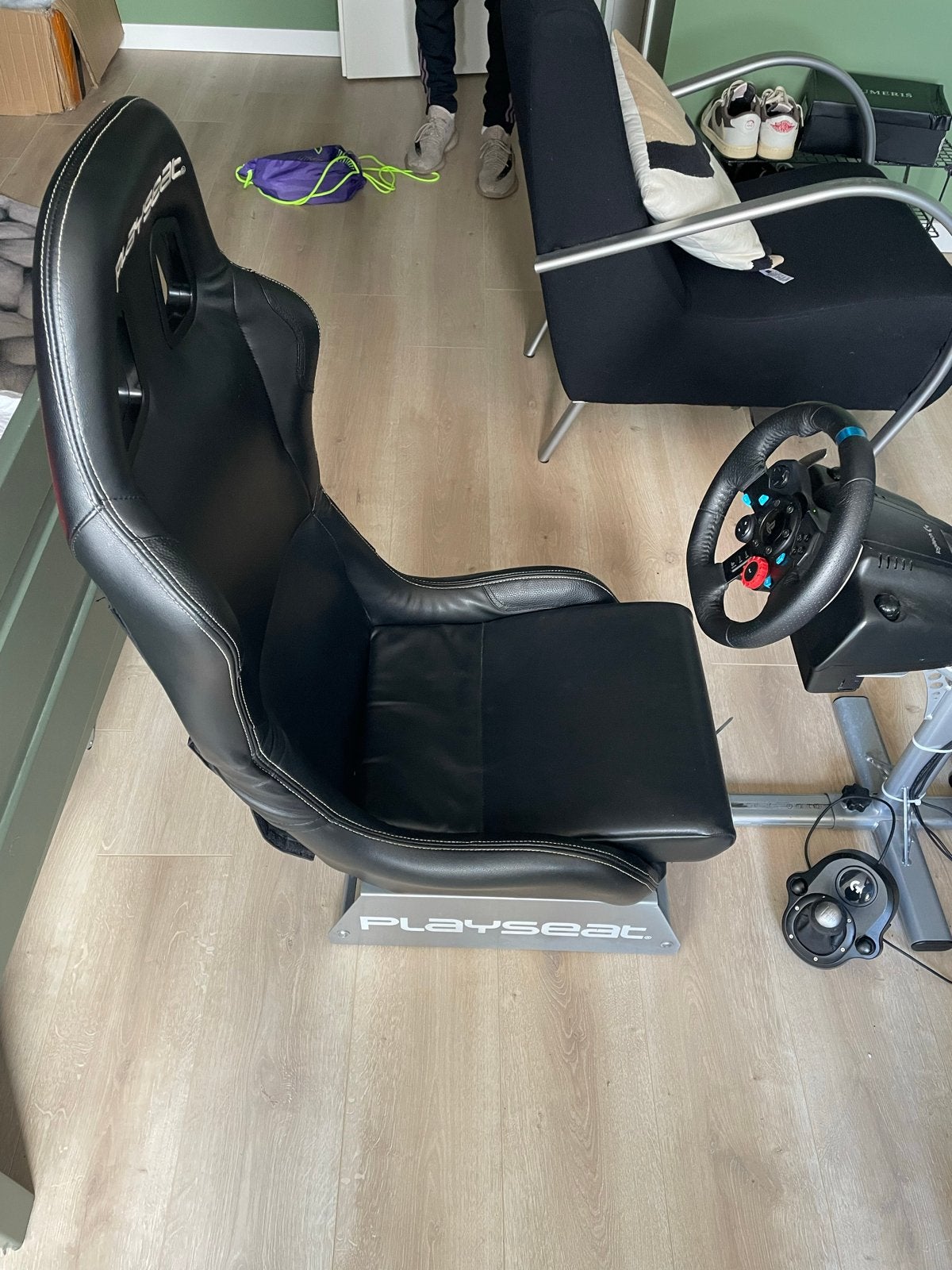 Logitech Playseat met inklapbare rugleuning ( moet weg), Ophalen, Overige merken, Gebruikt
