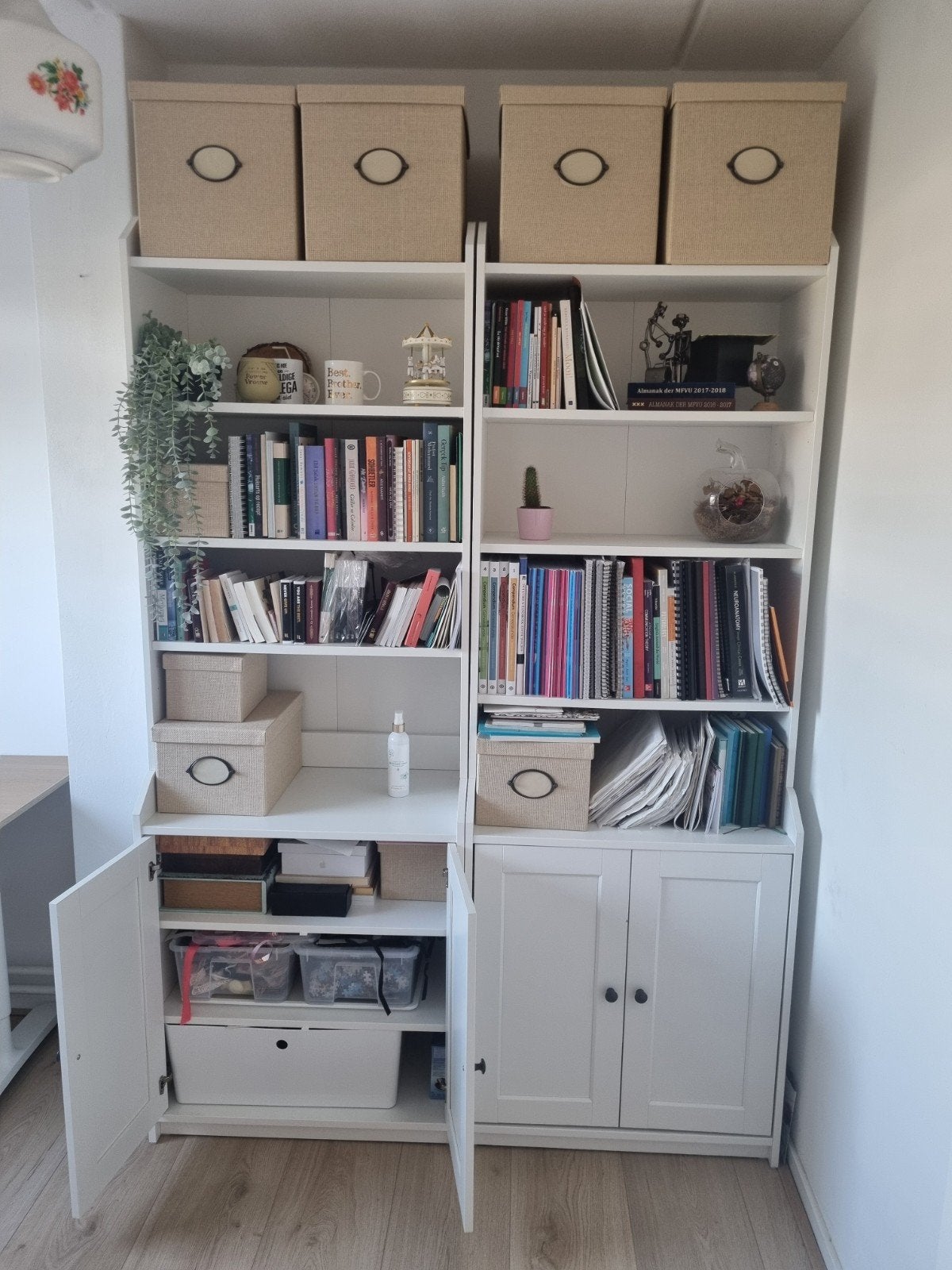 Ikea Hauga boekenkast, Huis en Inrichting, Ophalen, 50 tot 100 cm, Zo goed als nieuw, 150 tot 200 cm