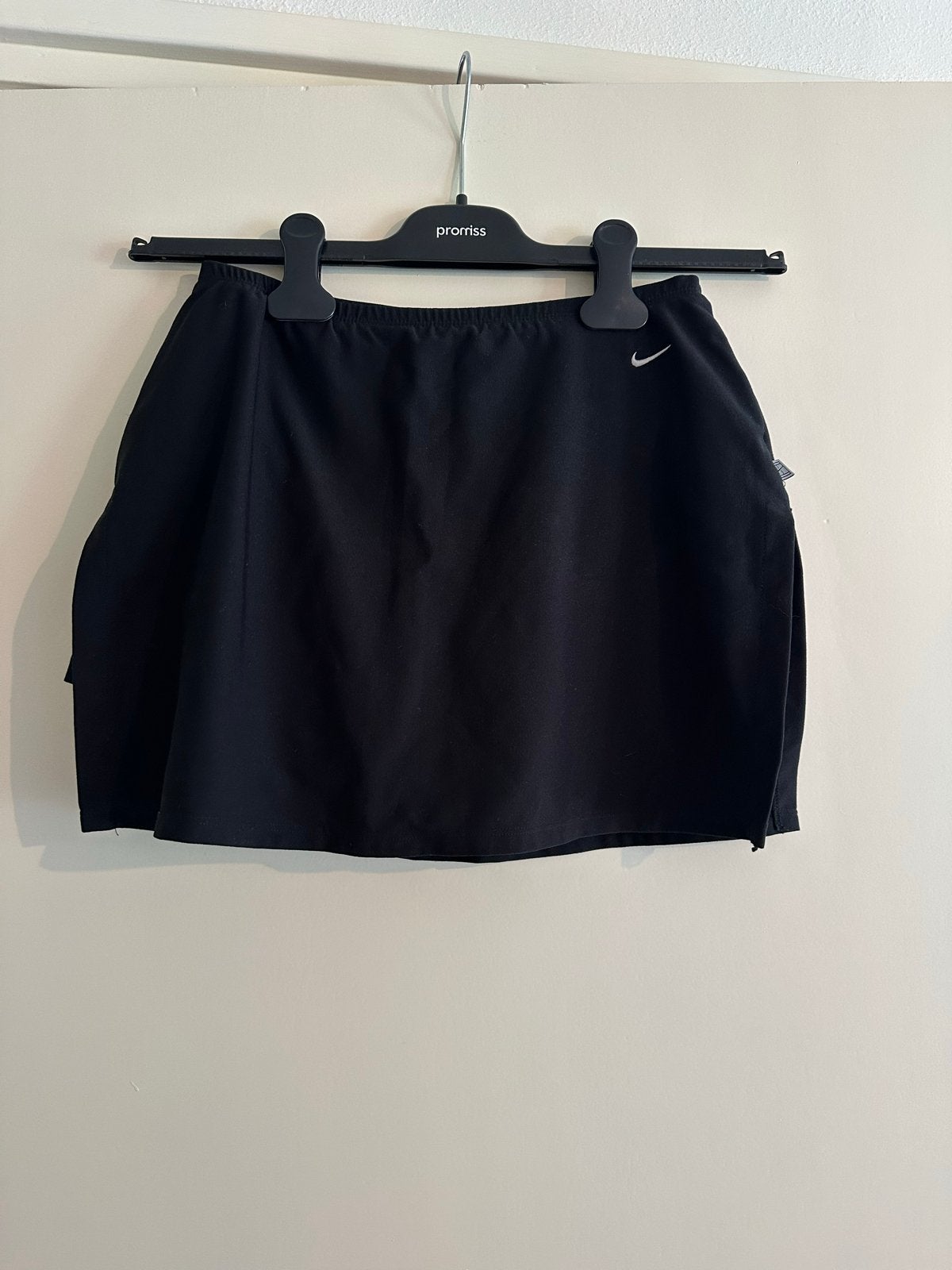 Nike Dri-Fit Sportrokje Zwart - Maat XS - tennisrokje, Nike, L00, Ophalen of Verzenden, Zo goed als nieuw
