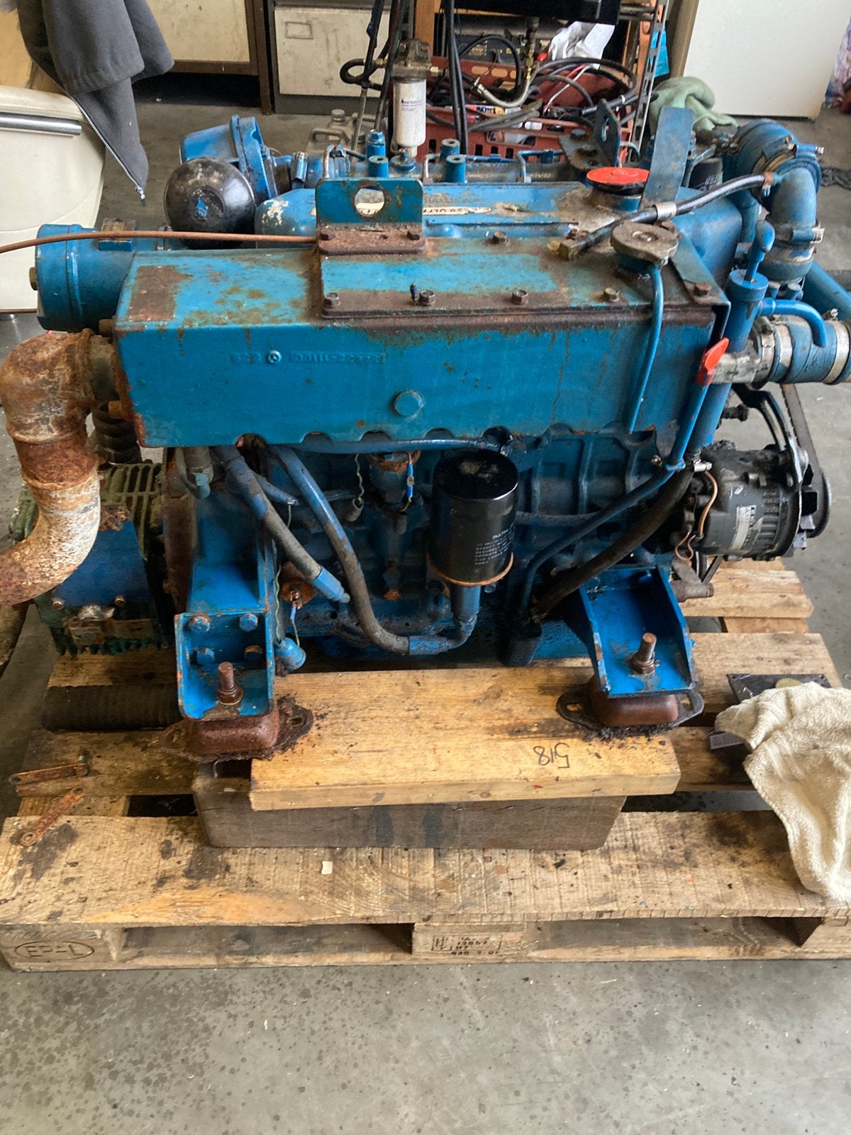 Mitsubishi S4E sabb, Ophalen, Gebruikt, Dieselmotor
