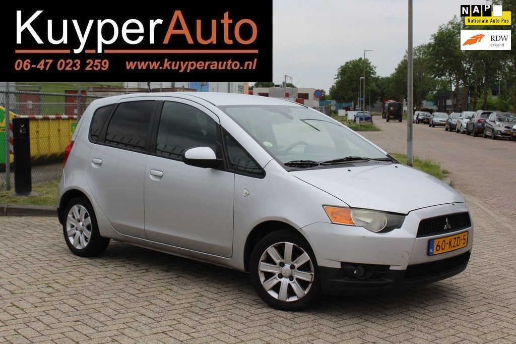 Mitsubishi Colt 1.3 Edition Two AUTOMAAT AIRCO, Automatische klimaatregeling, Gebruikt, 31 €/maand, Colt