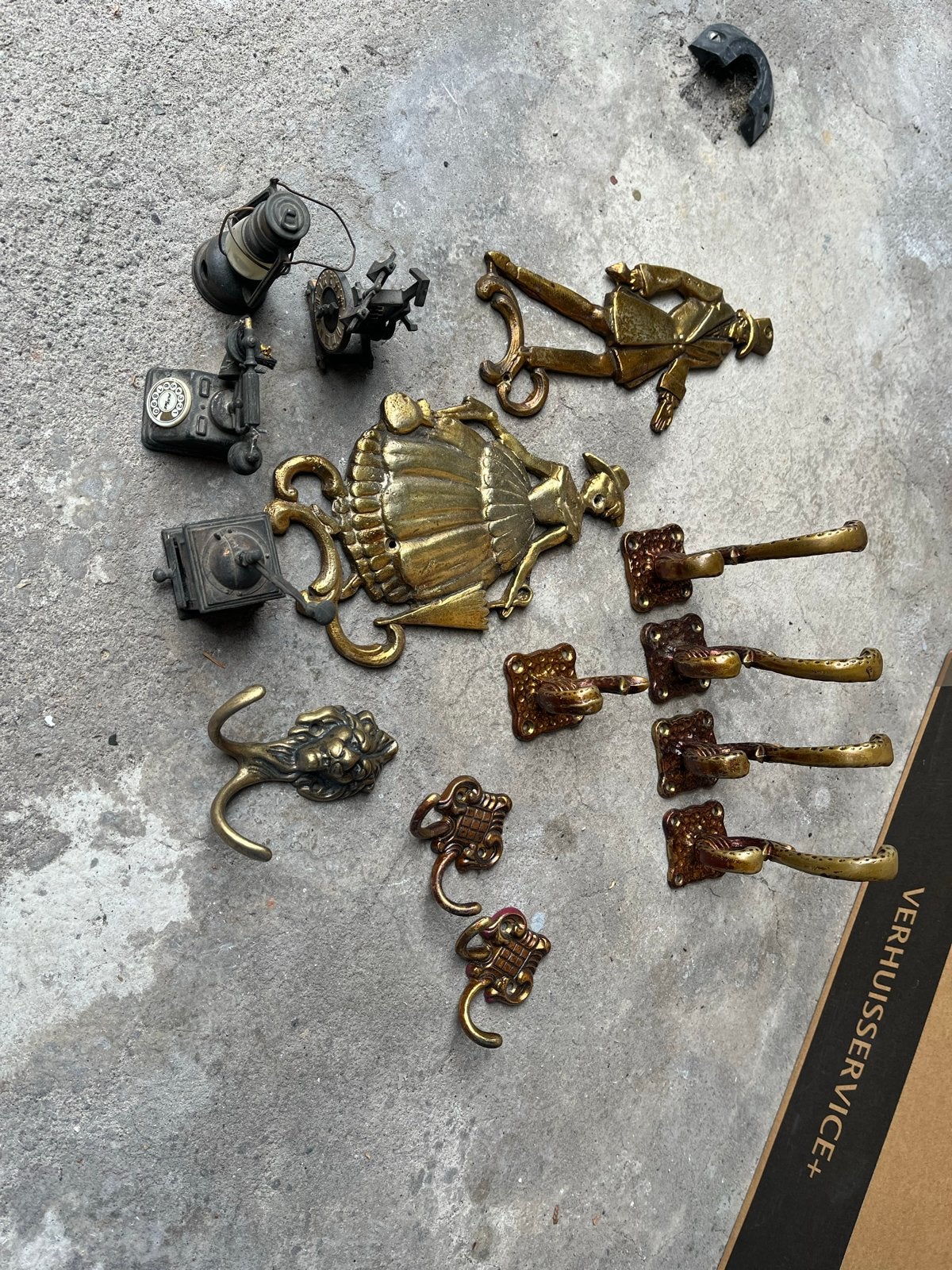 Antieke Brassen Hangers en Puntenslijpers Collectie, Ophalen of Verzenden, Brons