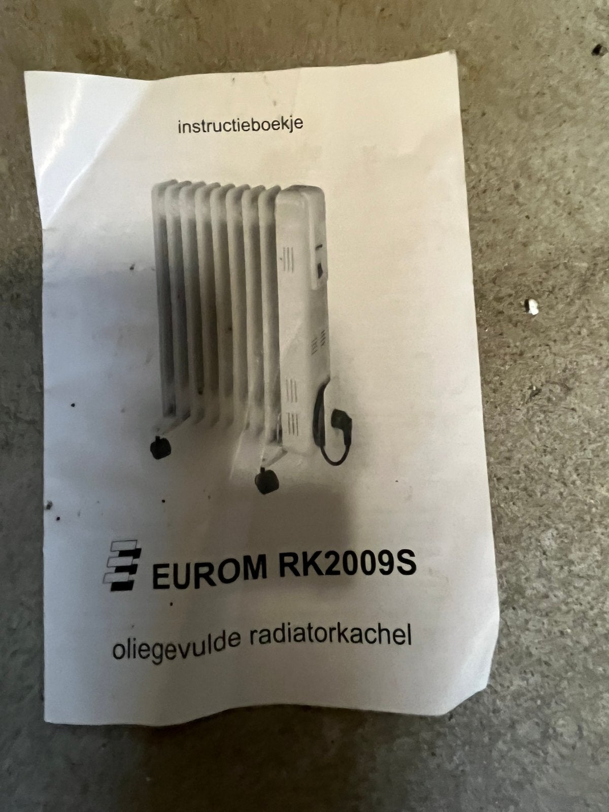 Elektronische radiator, 30 tot 80 cm, Radiator, Minder dan 60 cm, Ophalen of Verzenden