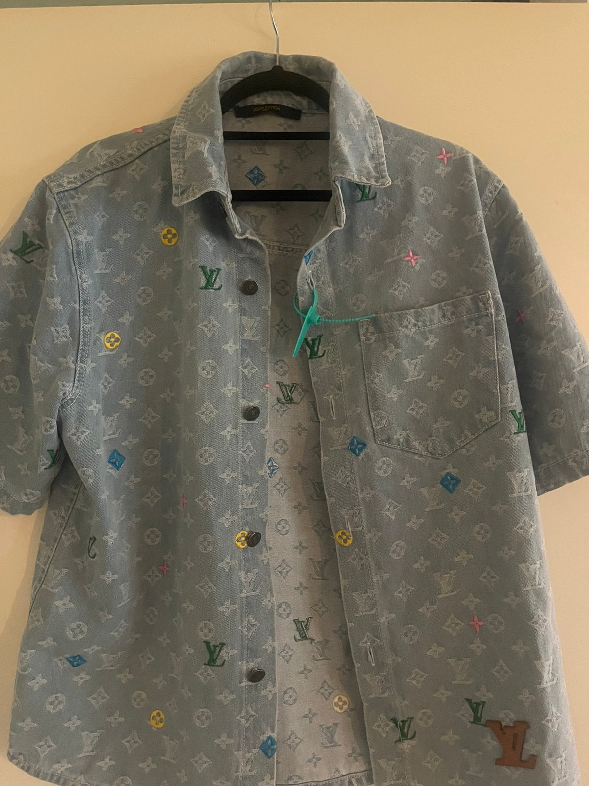 Louis Vuitton denim zomer setje maat M, Ophalen of Verzenden, Nieuw, Blauw, Halswijdte 39/40 (M)