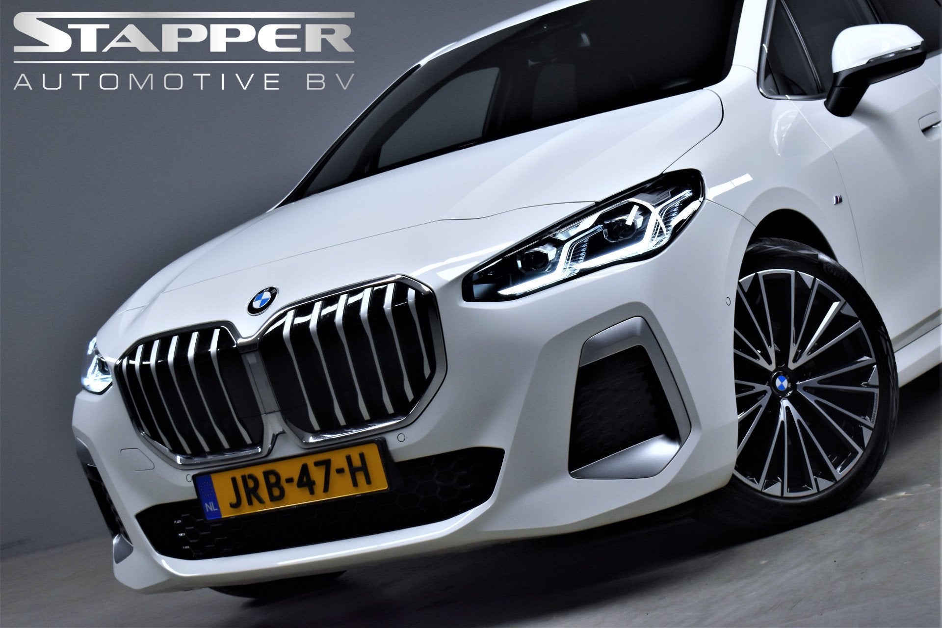 BMW 2 Serie Active Tourer 218i 136pk M-Sport Automaat 1e Eig, Auto's, BMW, 136 pk, Gebruikt, Automatische klimaatregeling, 1445 kg