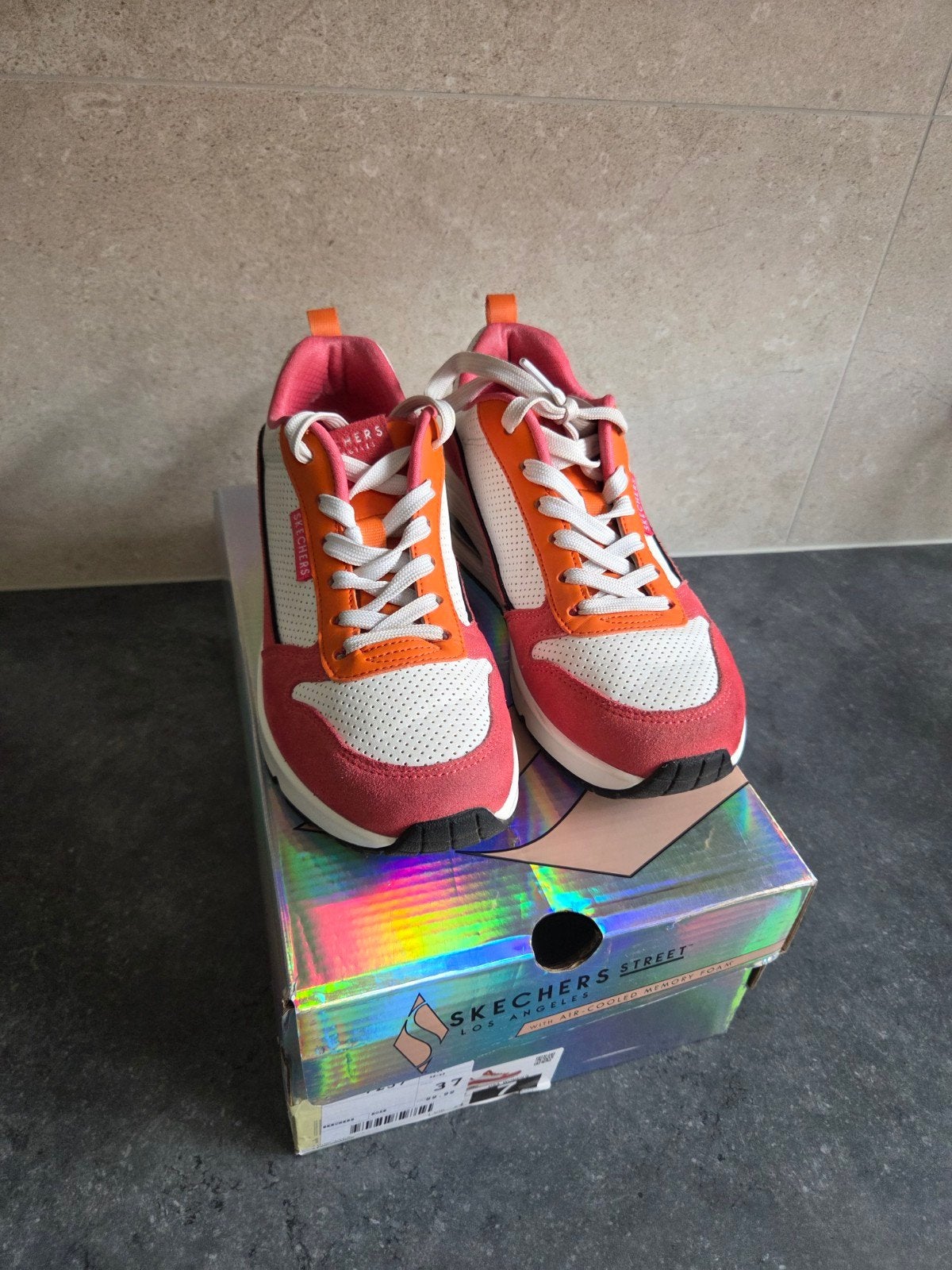 nieuwe skechers, Kleding | Dames, Ophalen, Skechers, Nieuw, Sneakers of Gympen