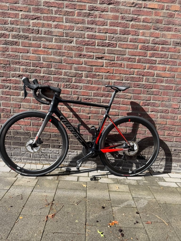 Wilier ZEROSL Ultegra Black Red | Racefiets, 28 inch, Carbon, Heren, Zo goed als nieuw