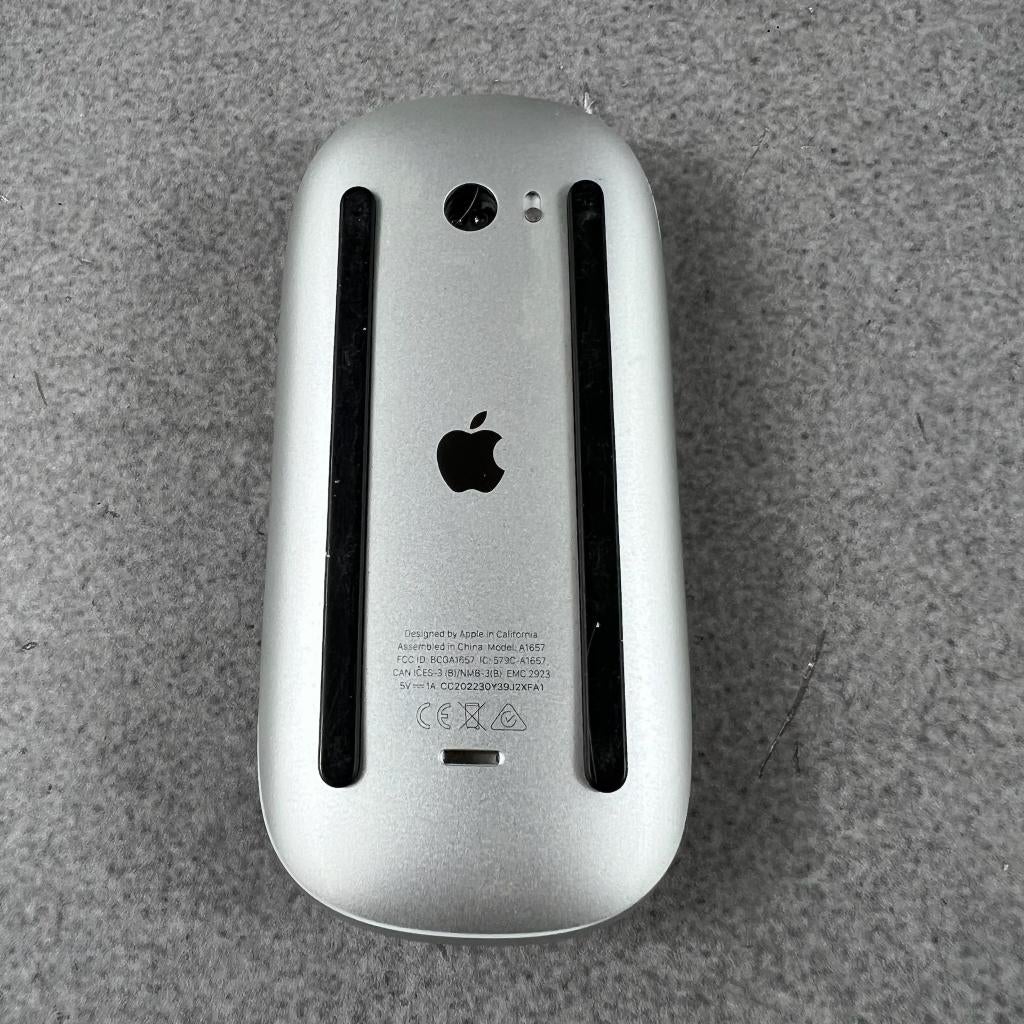 Apple Magic Mouse 2 | A1657 | in doos | 408112, Computers en Software, Muizen, Muis, Gebruikt, Ophalen of Verzenden, Draadloos