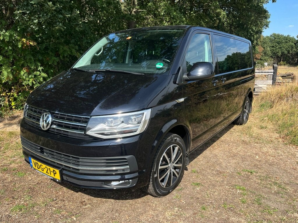 Volkswagen Transporter 2.0 TDI 150pk L2h1 dubbelcabine marge, 4 cilinders, 2500 kg, Zwart, Diesel