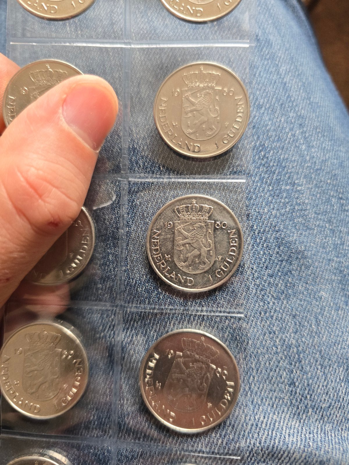 Nederlandse Herdenkingsgulden 1980 - Dubbelportret, Postzegels en Munten, Ophalen of Verzenden, Koningin Beatrix, 1 gulden, Losse munt