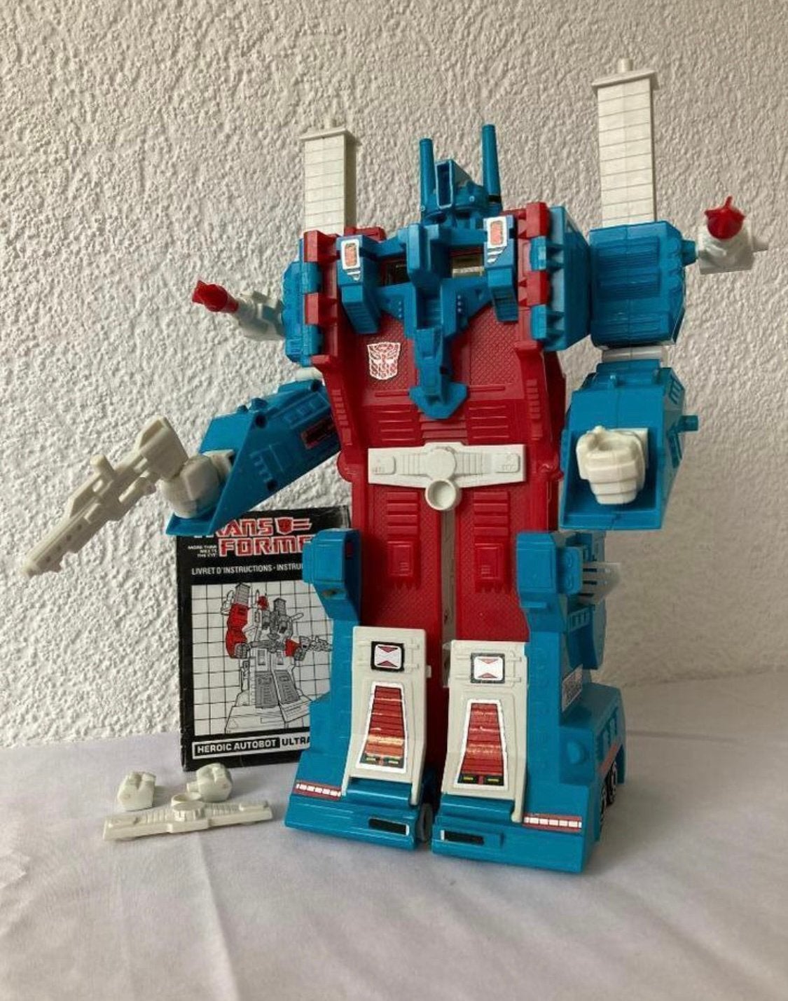 Transformers G1 Ultra Magnus (1986) met originele handleidin, Ophalen of Verzenden, Gebruikt