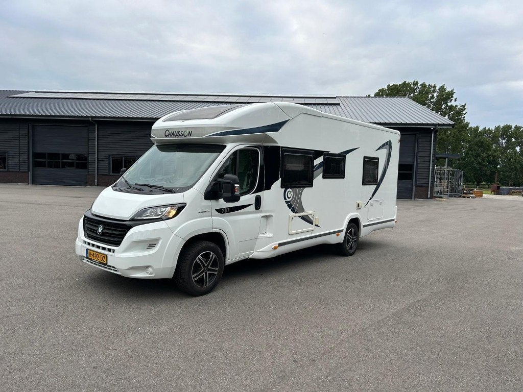 Chausson Welcome 737 | Nieuwstaat | Vol opties, Luifel, Fiat, Chausson, Particulier