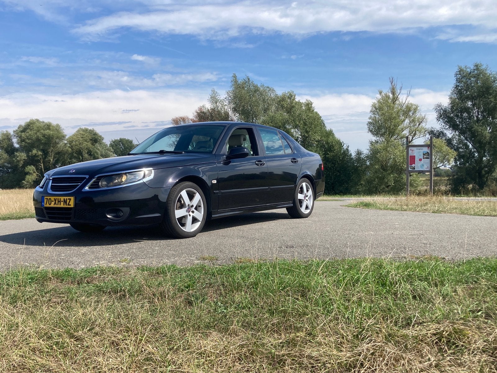 Saab ALU 52 17 inch velgen met goede banden, Auto-onderdelen, Banden en Velgen, Ophalen, 17 inch, Band(en), Personenwagen