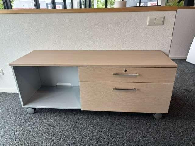 Verrijdbare kast Twinform 140x45cm Rechts L-eiken tv meubel, Niet ingevuld, Gebruikt, 100 tot 150 cm, Niet ingevuld