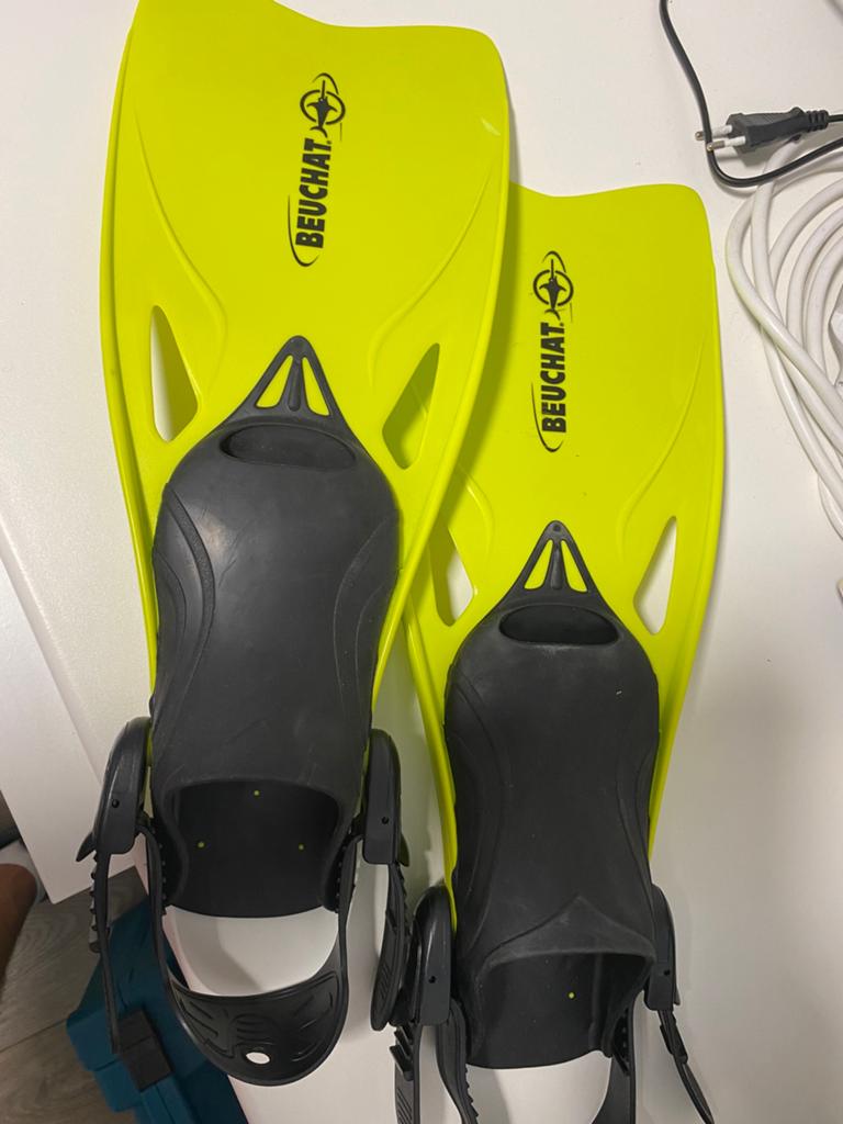 Flippers maat S/M, Ophalen of Verzenden, Gebruikt, Zwem- of Duikvliezen