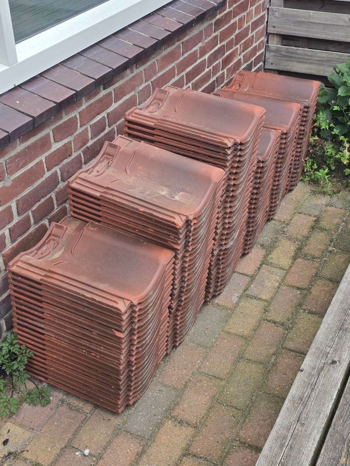 137 Dakpannen VHV Satinet Engobe, Ophalen, Gebruikt, Steen of Klei, 15 m² of meer