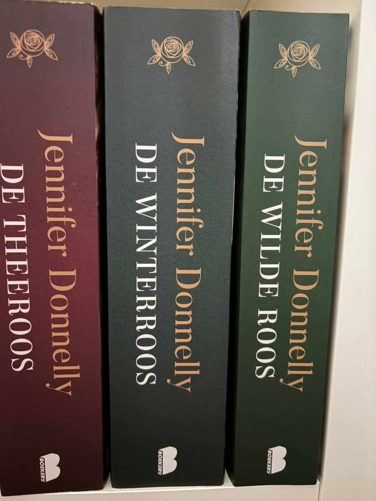 De theeroos trilogie, Ophalen, Gelezen