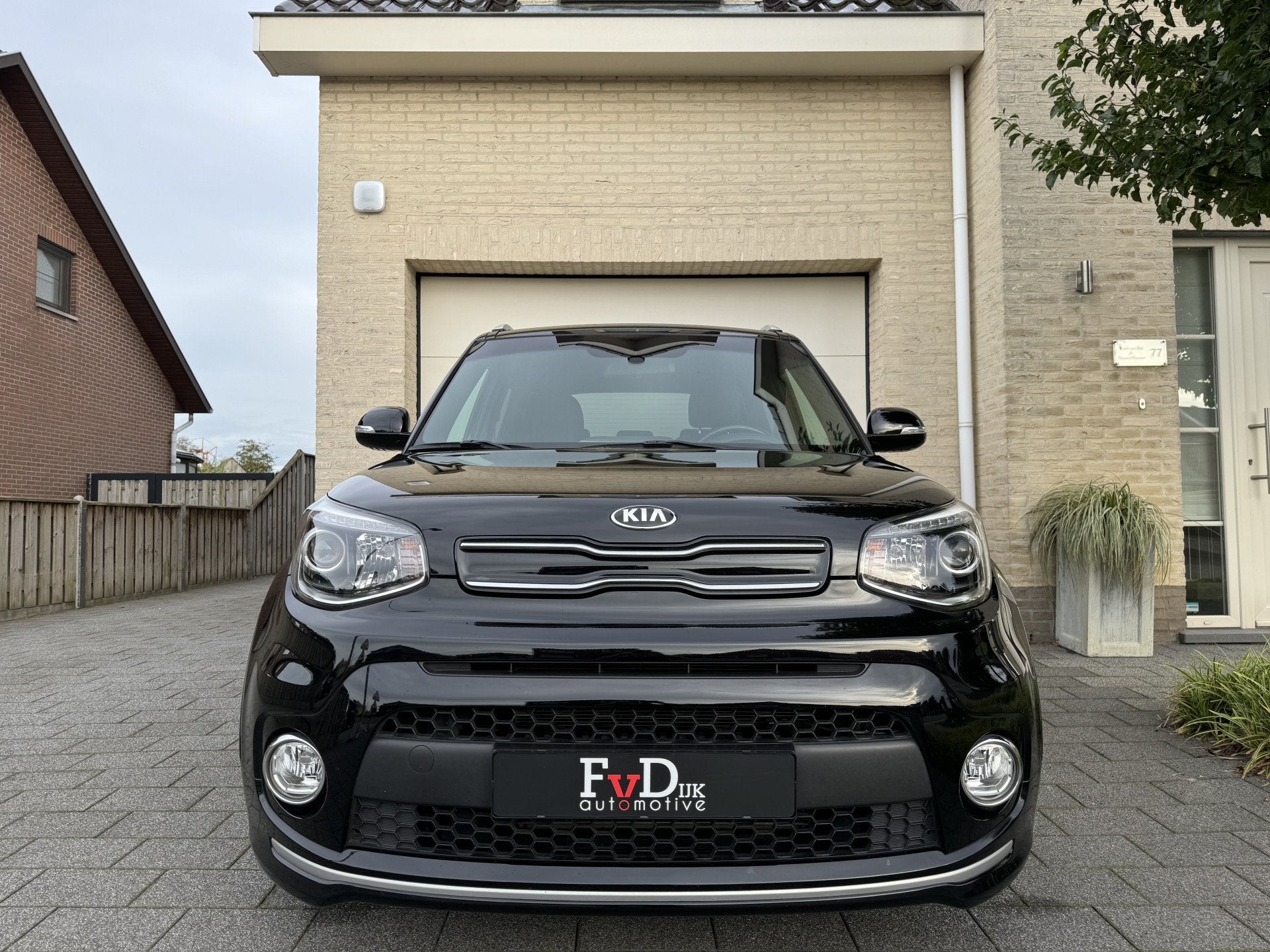 Kia Soul 1.6 132pk DreamTeam Navi Clima Camera Stuur en Stoe, Auto's, Voorwielaandrijving, Stof, Gebruikt, 4 cilinders