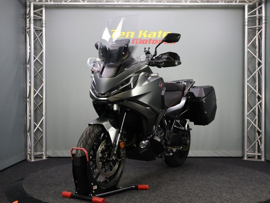 Honda NT 1100, Bedrijf, Meer dan 35 kW, Toermotor, Traction Control