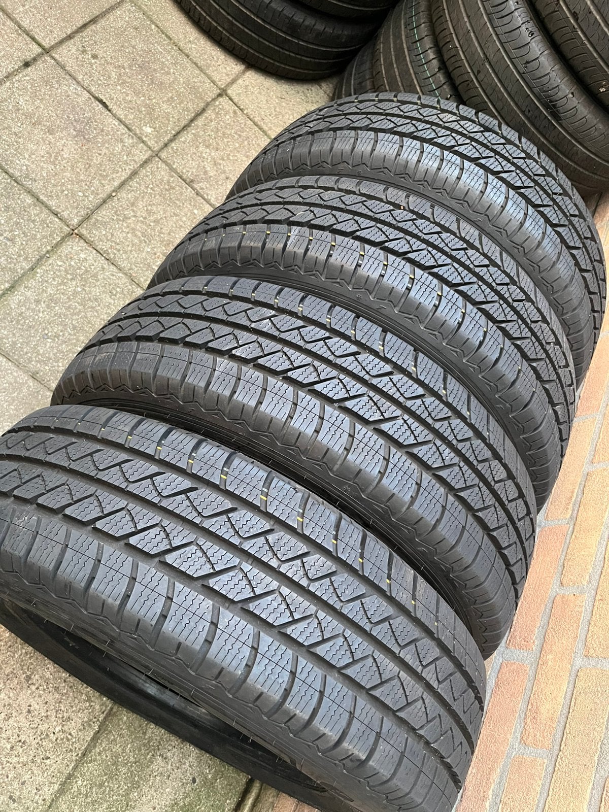 NIEUWE 215 75 16C 116/114 Goodyear 4 season banden, Auto-onderdelen, Banden en Velgen, 16 inch, Nieuw, Ophalen of Verzenden, All Season
