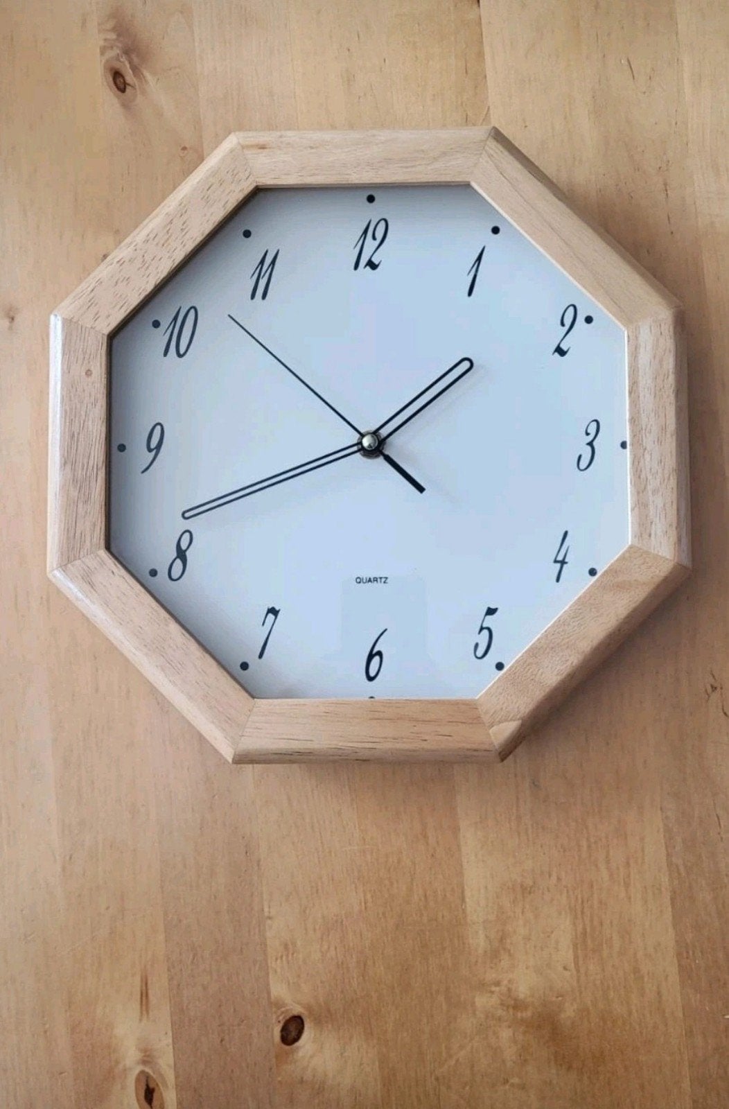 Houten wandklok - Octagon - Quartz uurwerk, Ophalen of Verzenden, Zo goed als nieuw