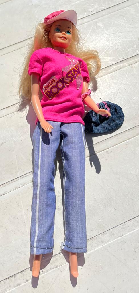 Barbie Mattel 1966 in sportieve kleding, Ophalen of Verzenden, Gebruikt, Barbie