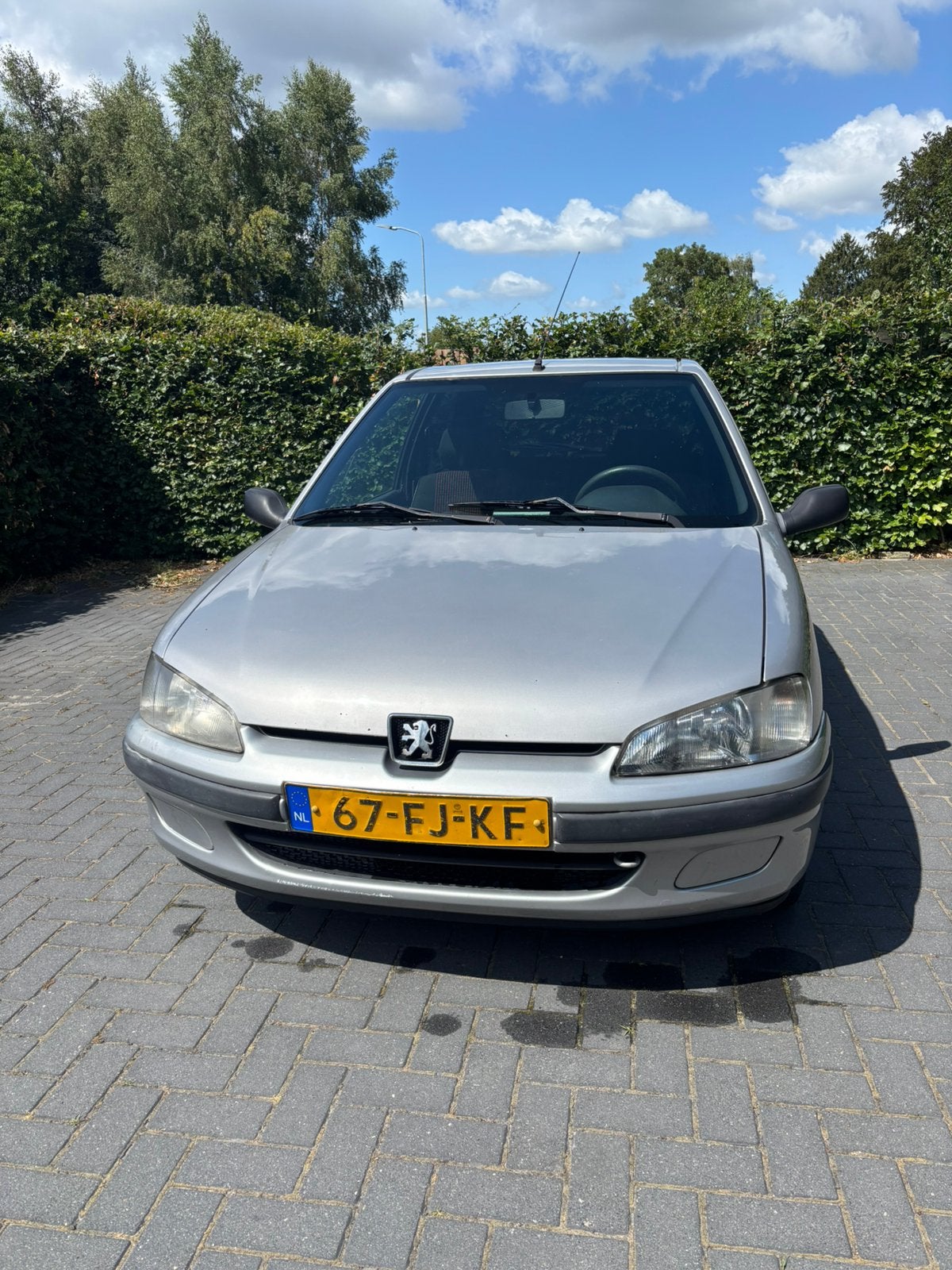 Peugeot 106 1.1 Accent 2000 Grijs, Auto's, Voorwielaandrijving, 4 cilinders, 400 kg, Origineel Nederlands