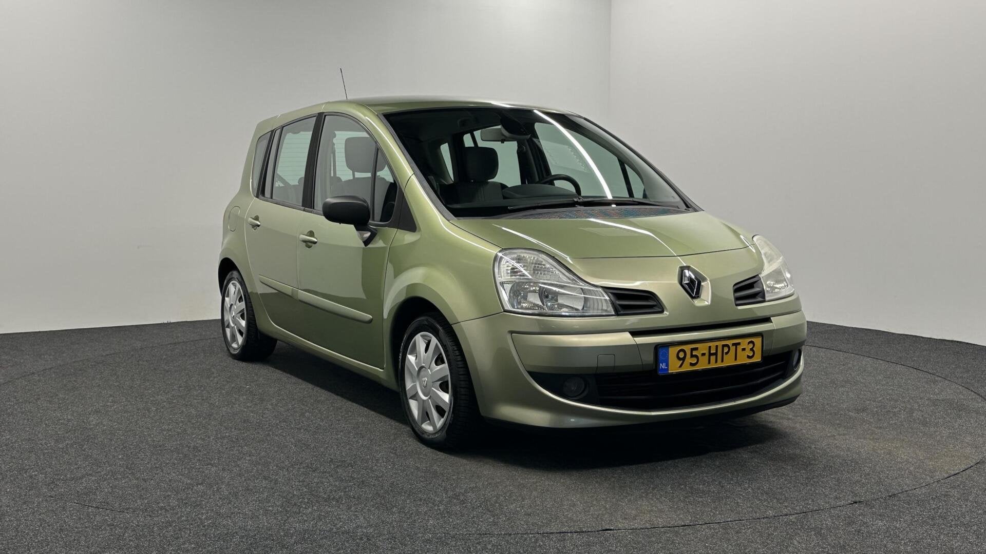 Renault Modus 1.2 TCE Dynamique-AIRCO-NAP KM STAND, Voorwielaandrijving, 101 pk, Gebruikt, 4 cilinders