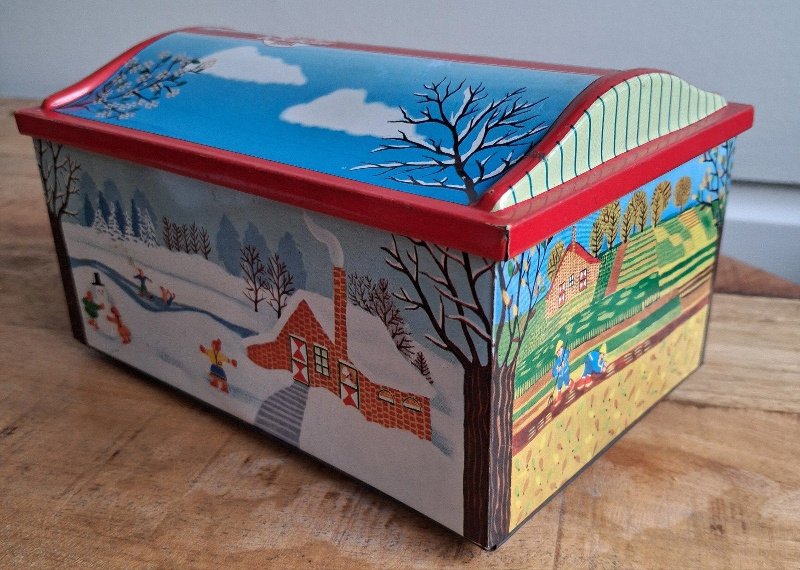 Vintage koekjesblik ' De Beukelaer '  vier seizoenen, Verzamelen, Ophalen of Verzenden, Koek(jes), Overige merken