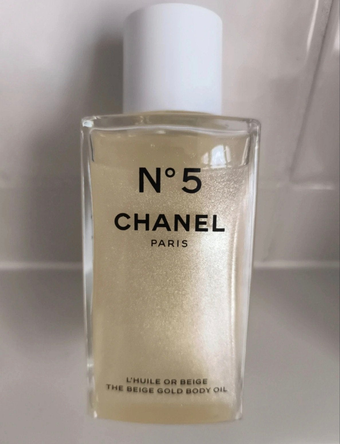 Chanel N°5 The Beige Gold Body Oil, Ophalen of Verzenden, Nieuw, Bodylotion, Crème of Olie
