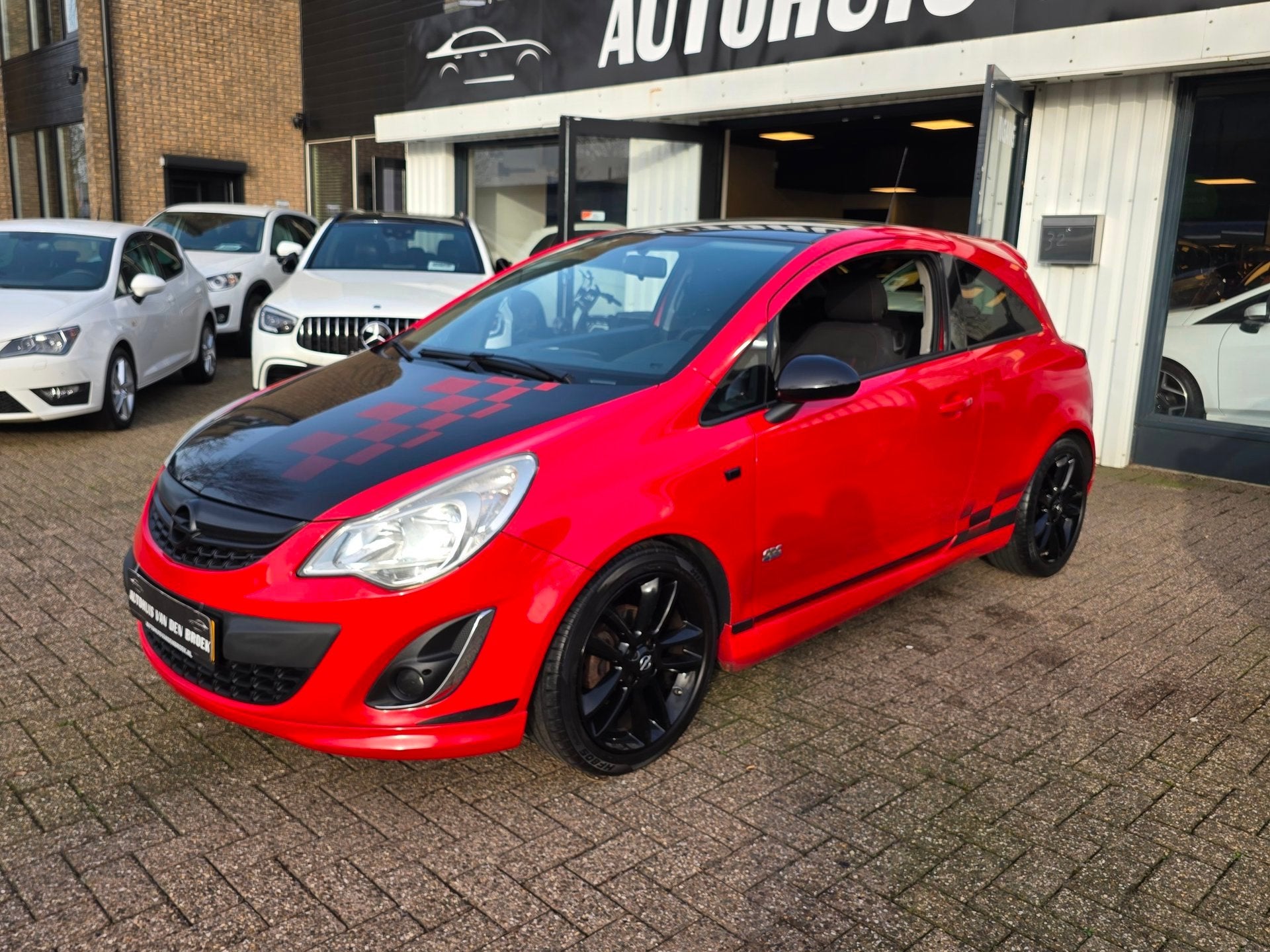 Opel Corsa 1.4-16V Opc-Line|Color Edition|Airco|Navi|Lmv|Ele, Voorwielaandrijving, Euro 5, Stof, Gebruikt