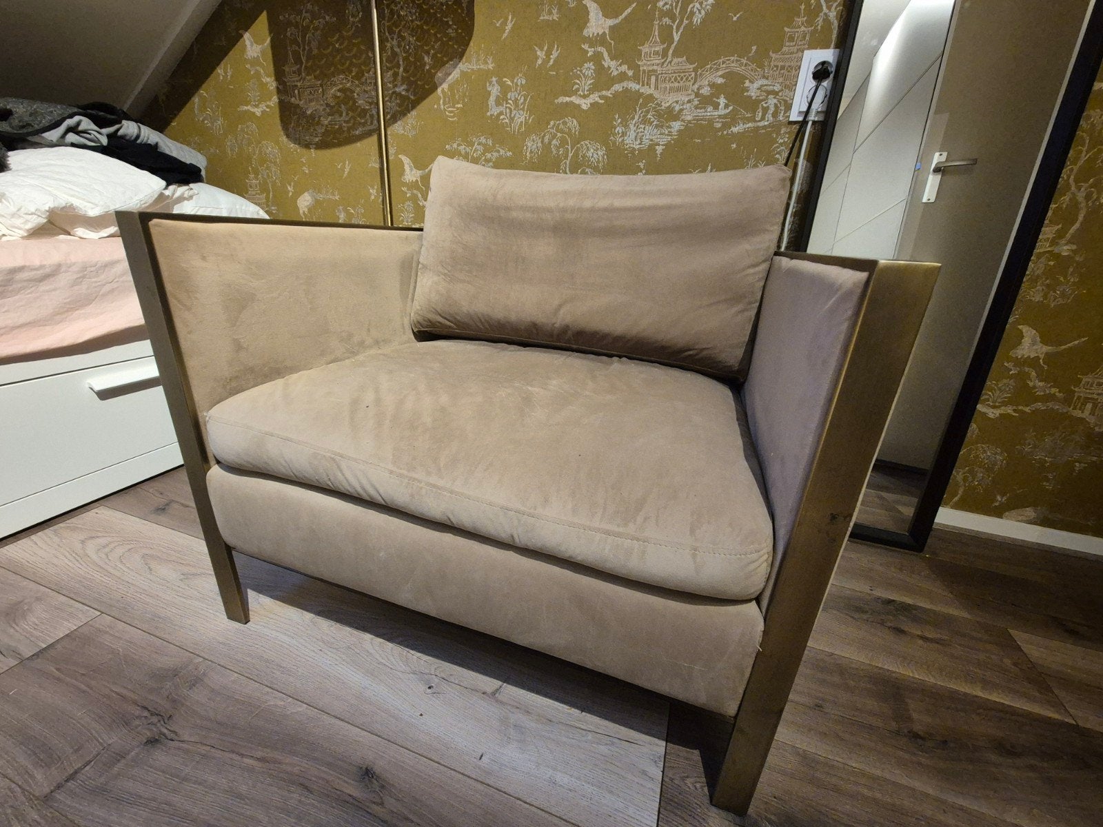 Roze velvet brede stoel | fauteuil, Ophalen, Overige materialen, Overige kleuren, Zo goed als nieuw