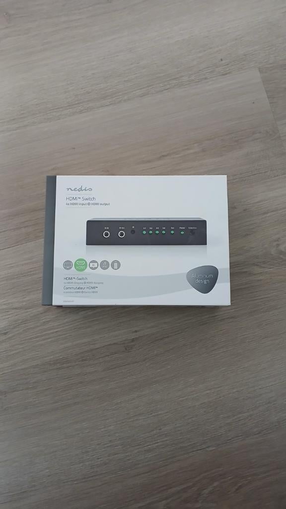 Nedis HDMI Switch 4x1 met afstandsbediening, Audio, Tv en Foto, Audiokabels en Televisiekabels, Ophalen of Verzenden, Zo goed als nieuw
