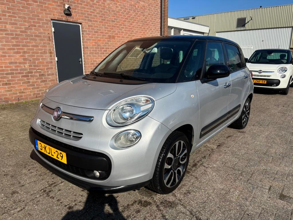 Fiat 500L 2013/Pano/Clima/ Koeivloeistof lekkage, Ophalen, Benzine, Overige carrosserieën